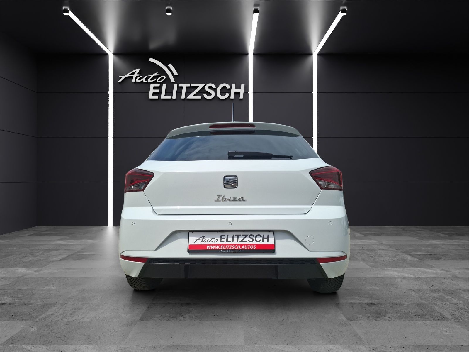 Fahrzeugabbildung SEAT Ibiza TSI Style LED Navi ACC VC RFK SH LM