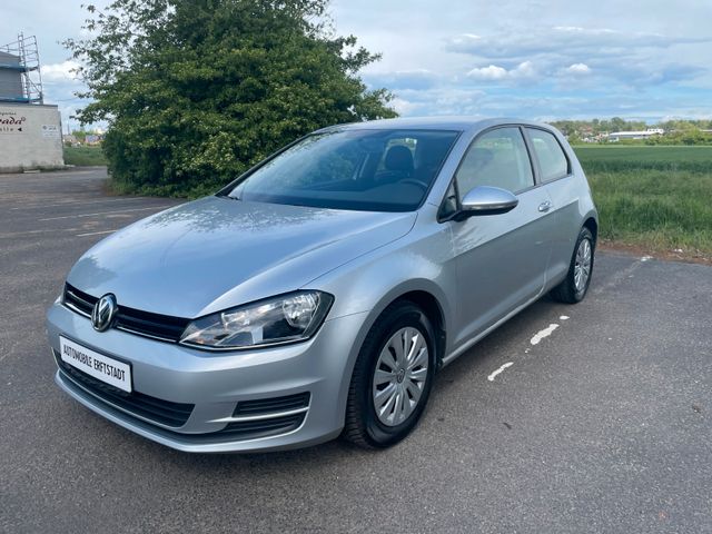 Volkswagen Golf VII Lim. Trendline BMT