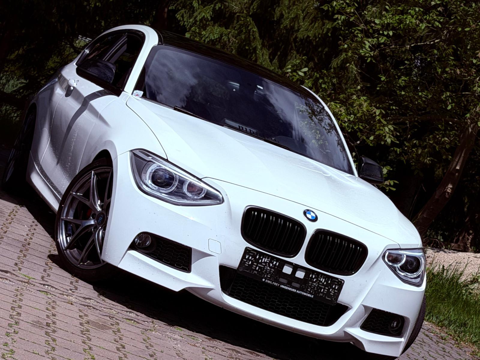 BMW 125i *M-PAKET AB WERK* MOTOR REVEDIERT 30Tkm