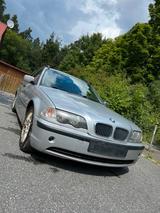 BMW Verkaufe BMW 320d (EZ 09/2001) in Grau/Silber - BMW 320 aus 2001: Kombi