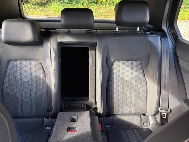 Volkswagen Golf VIII 1.5 eTSI R-Line DSG,RÜCKFAHRKAMERA, миниатюра 23