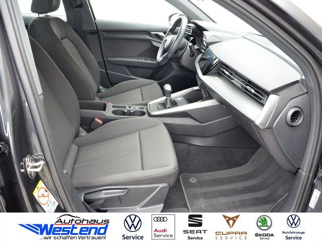 Fahrzeugabbildung Audi A3 Sportback 30 TFSI 81kW 6-Gang Navi LED Klima