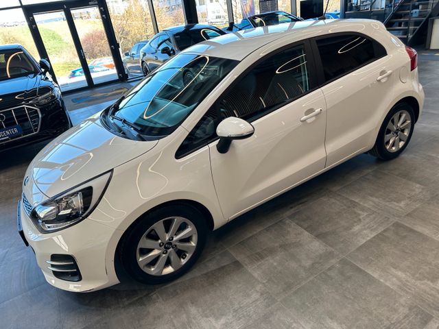 Kia Rio Dream Team *Kamera*Lenkradheizung*