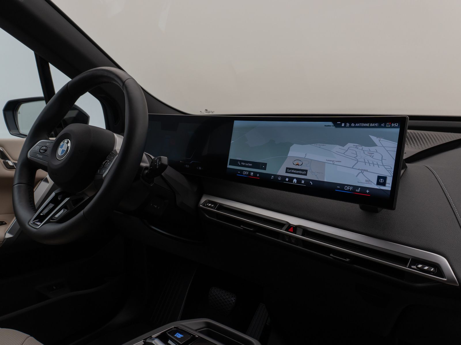 Fahrzeugabbildung BMW iX xD40 Laser 360°DAB H/K SoftCl ACC AHK Sport