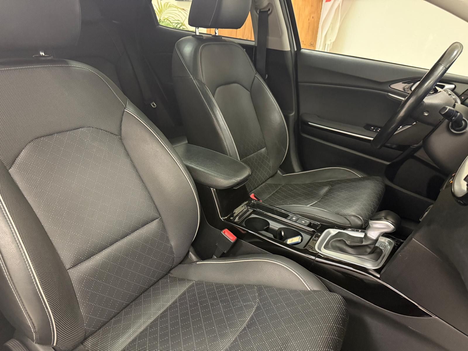 Fahrzeugabbildung Kia XCeed Platinum Edition/SCHECKHEFT/LED/NAVI