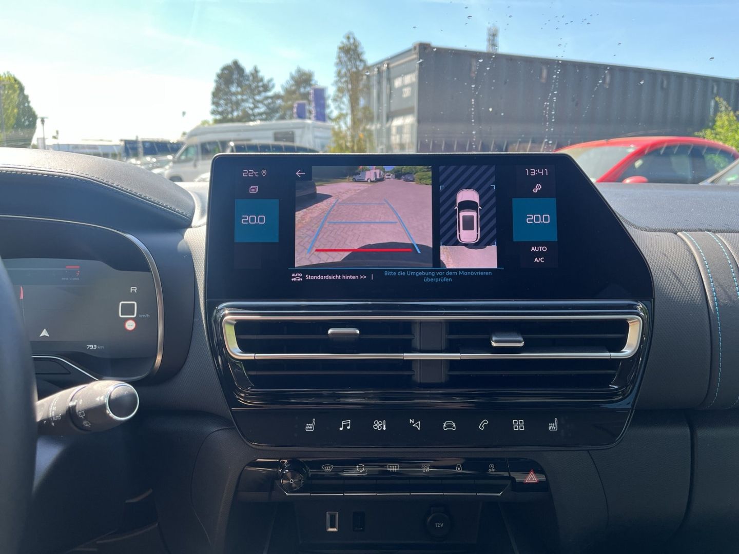 Fahrzeugabbildung Citroën C5 Aircross Shine 1.5 BlueHDi SHINE130 EAT8 ACC