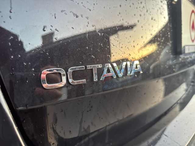 Octavia Combi Selection 2.0 TDI, Winter, Navi, R