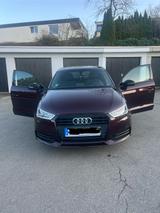 Audi A1 1.0 TFSI ultra S tronic design Sportback BOSE - Audi A1: Bose