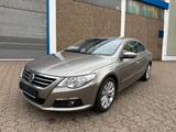 Volkswagen Passat CC Basis Automatik Navigation - Volkswagen Passat: Coupé