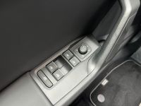 SEAT Leon 1.5 eTSI DSG FR SHZ PDC KAM LED 17