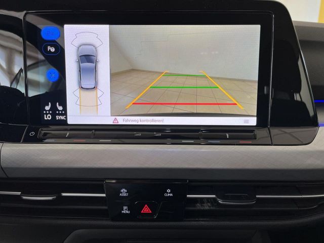 Golf VIII 2.0 TDI DSG Life Bluetooth Navi LED