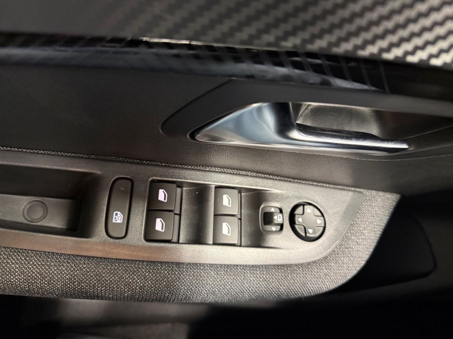 Peugeot 208 - Bild 15