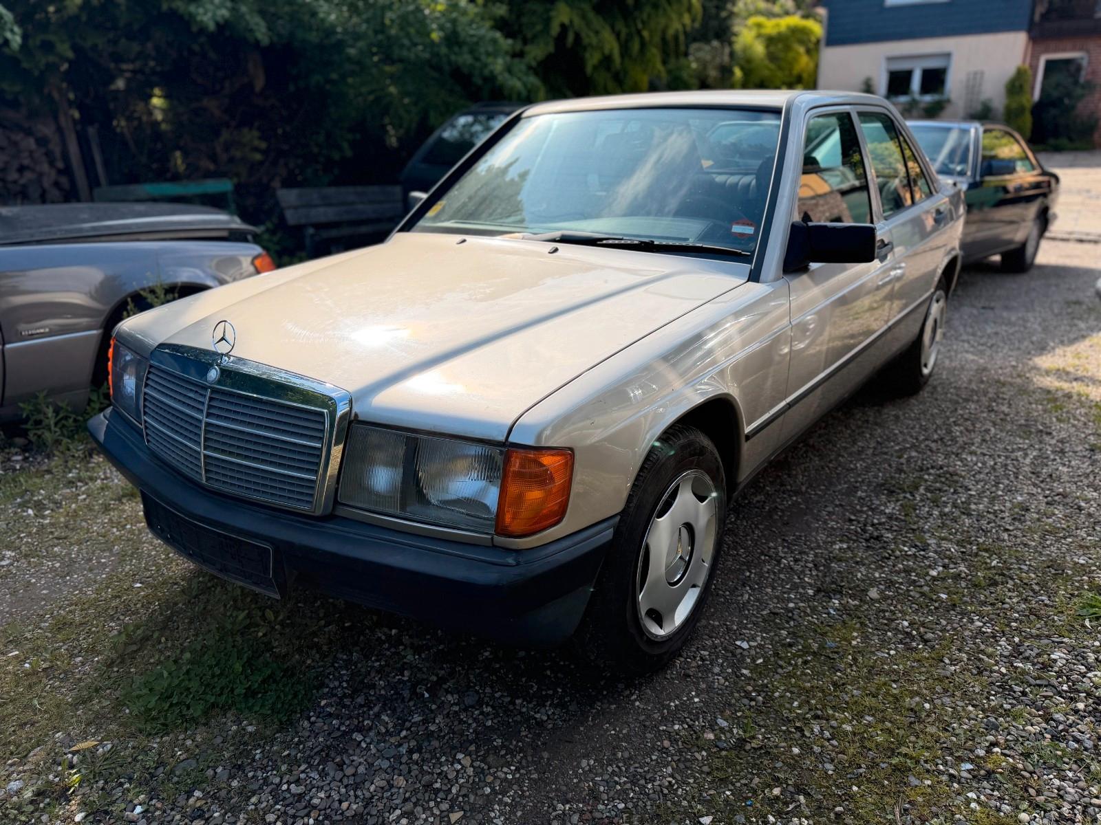 Mercedes-Benz 190 W201 2.0L 78Tkm Automatik Scheckheft