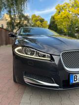 Jaguar XF 2.2 L Diesel Sportbrake - - gebrauchte Jaguar XF aus dem Jahr 2016