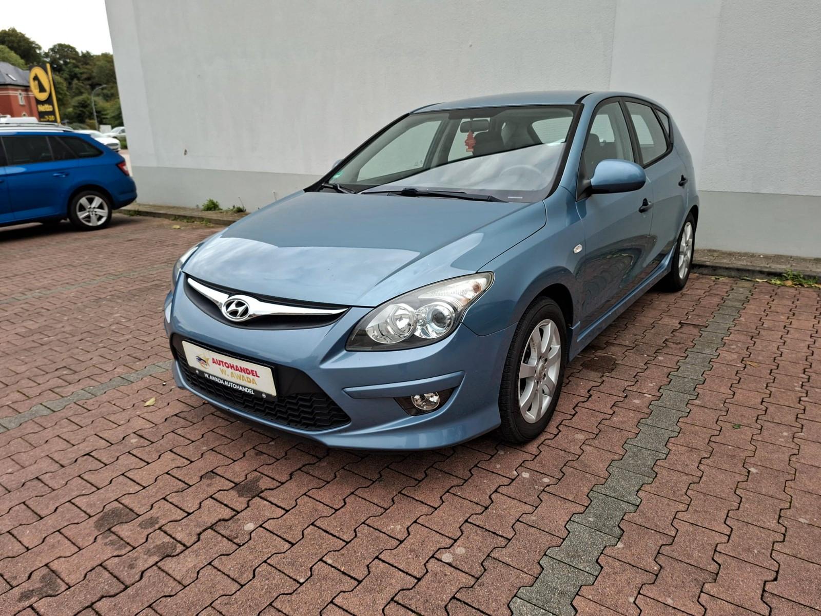 Hyundai i30 blue 1.6 Comfort