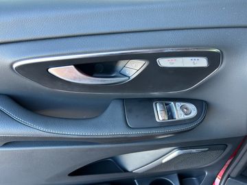 Mercedes V 250 - 10