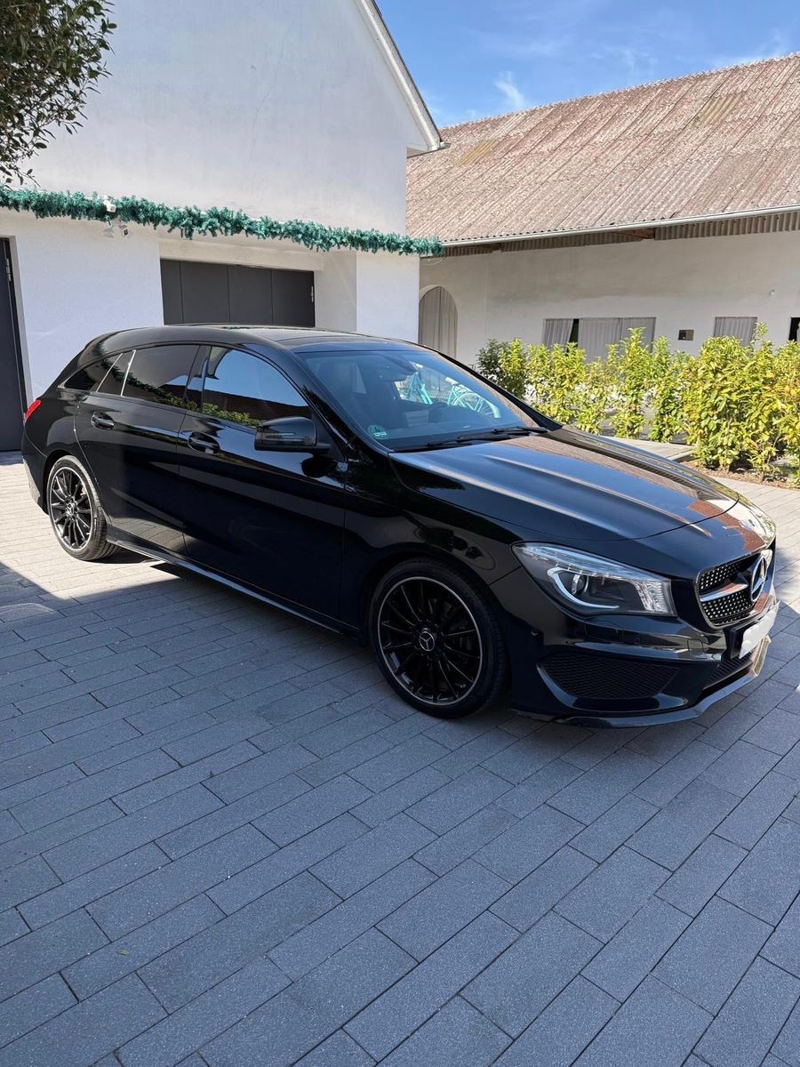 MERCEDES-BENZ CLA 200 Shooting Brake