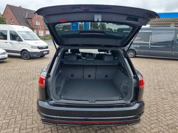 Volkswagen Touareg - 8