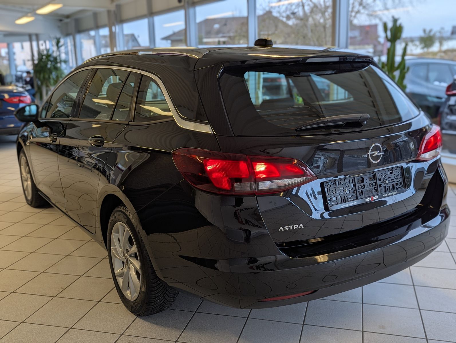 Image du véhicule Opel Astra 1.5 CDTI Aut. Elegance Navi LED Caméra