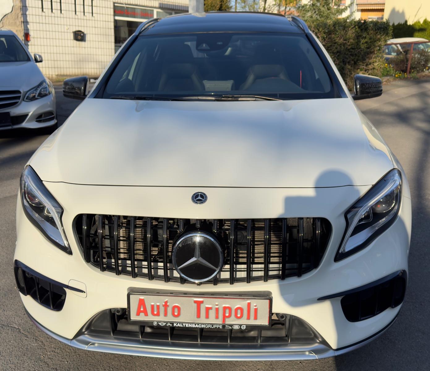 Mercedes-Benz GLA 45 AMG 4Matic *PANORAMA *