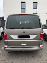 Volkswagen T6 Multivan 2.0 TDI Highline,4Motion,DSG, TOP, - mit Diesel-Antrieb: Beige, Alcantara, Beheizbare Frontscheibe