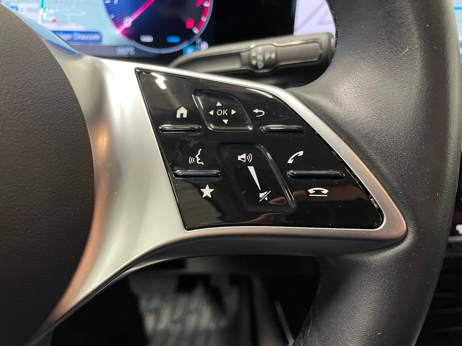 B Klasse 200 Progressive DCT NAVI SHZ RFK LED