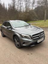 Mercedes-Benz GLA 200 - TÜV Neu - 8 Fach bereift - gebrauchte Mercedes-Benz GLA 200 aus dem Jahr 2016