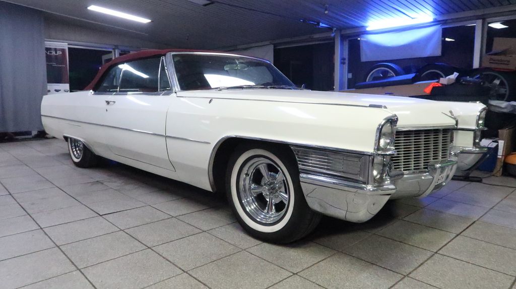 Cadillac Deville