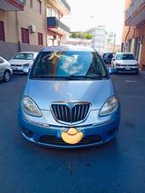 Lancia MUSA 1.3 Multijet 16V 90 CV Platino - blaue Lancia MUSA