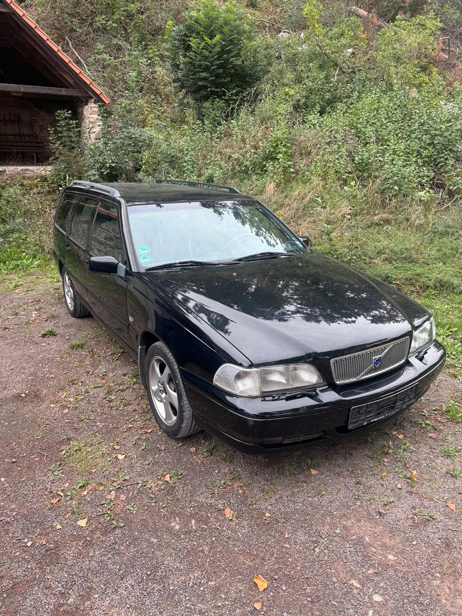 Volvo V70