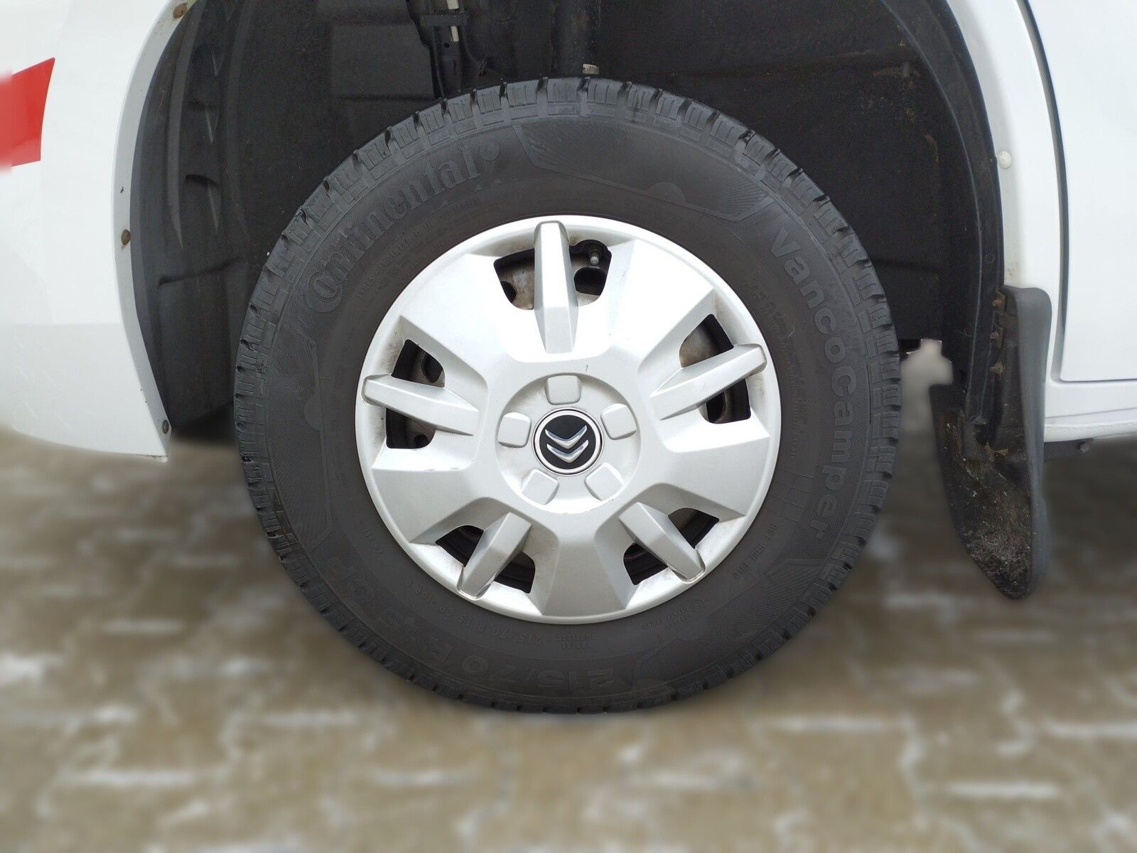 Fahrzeugabbildung Sunlight V 60 RFK,Fahrradträger