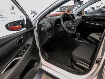 Hyundai i20 1.0 Trend Navi Kamera BOSE Spurhalteassi.