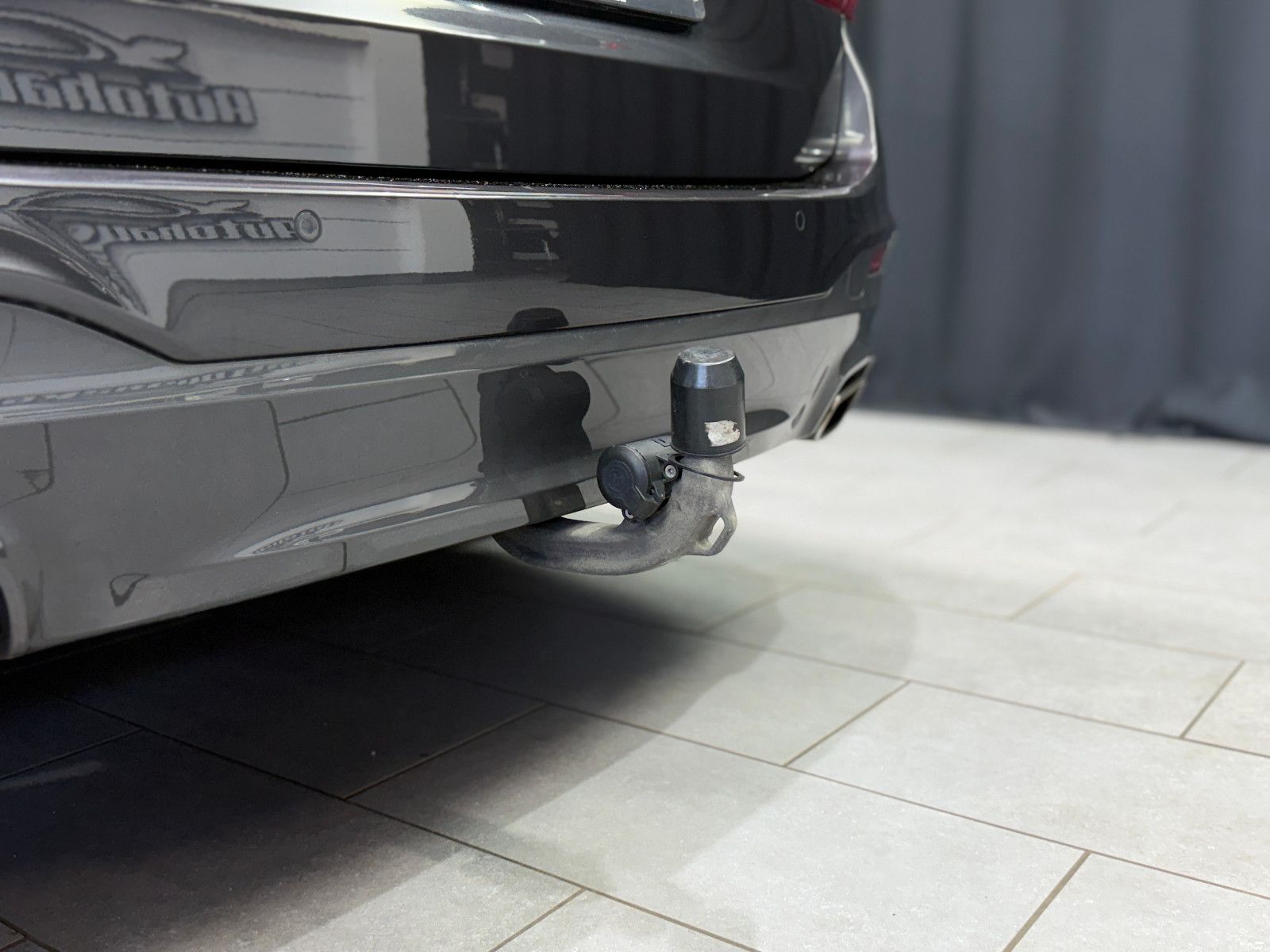 Fahrzeugabbildung BMW 540i Touring xDrive M Sport|HIFI|HuD|PANO|KEYLES