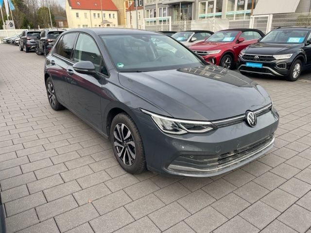 Golf VIII 1.5 eTSI DSG Navi ACC digitales Cockpi