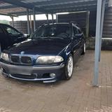 BMW E46 320i - BMW 320 aus 2001: Kombi, 320i