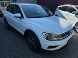 Volkswagen Tiguan 2.0TDI Join AHK/NAVI/PDC - Volkswagen Tiguan mit Diesel-Antrieb: Geländewagen, 2.0