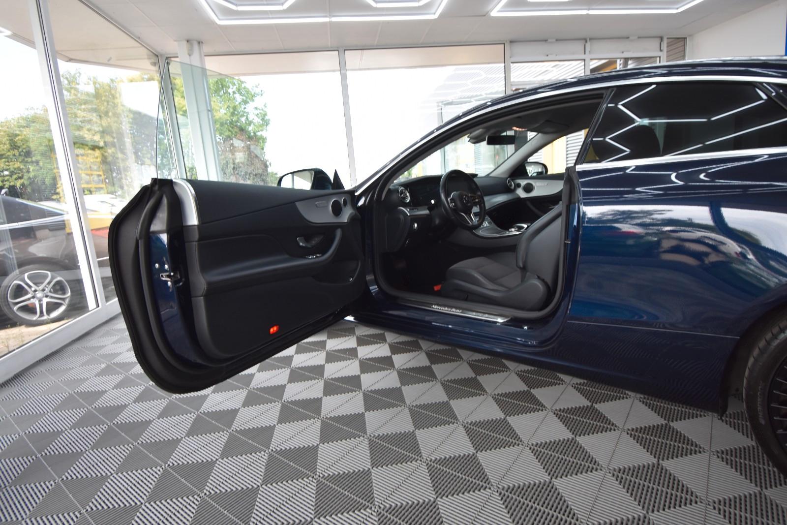 Mercedes-Benz E 220d Coupe Avantgarde Widescreen 20 Zoll