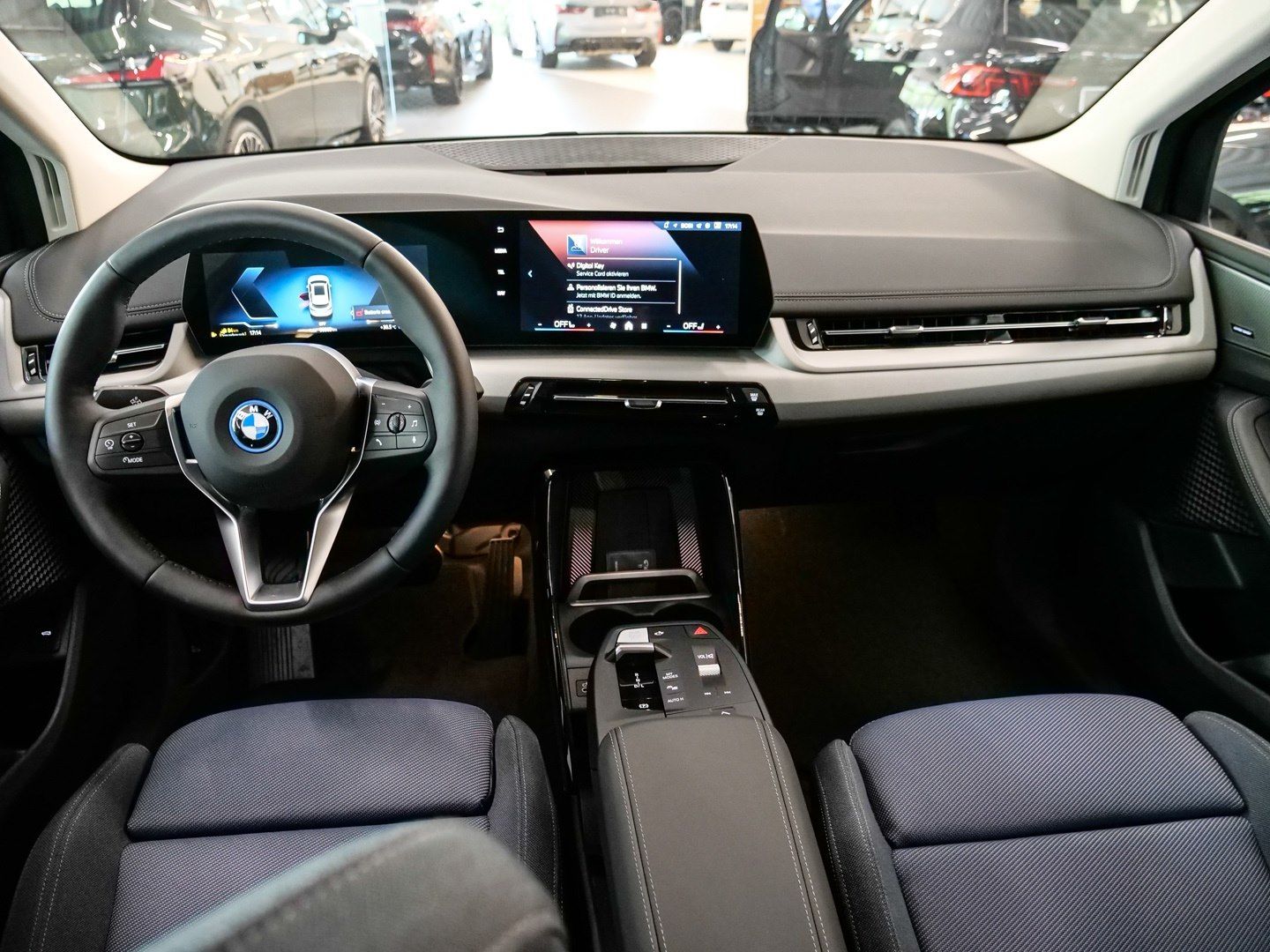 BMW 225 Active Tourer - Bild 16