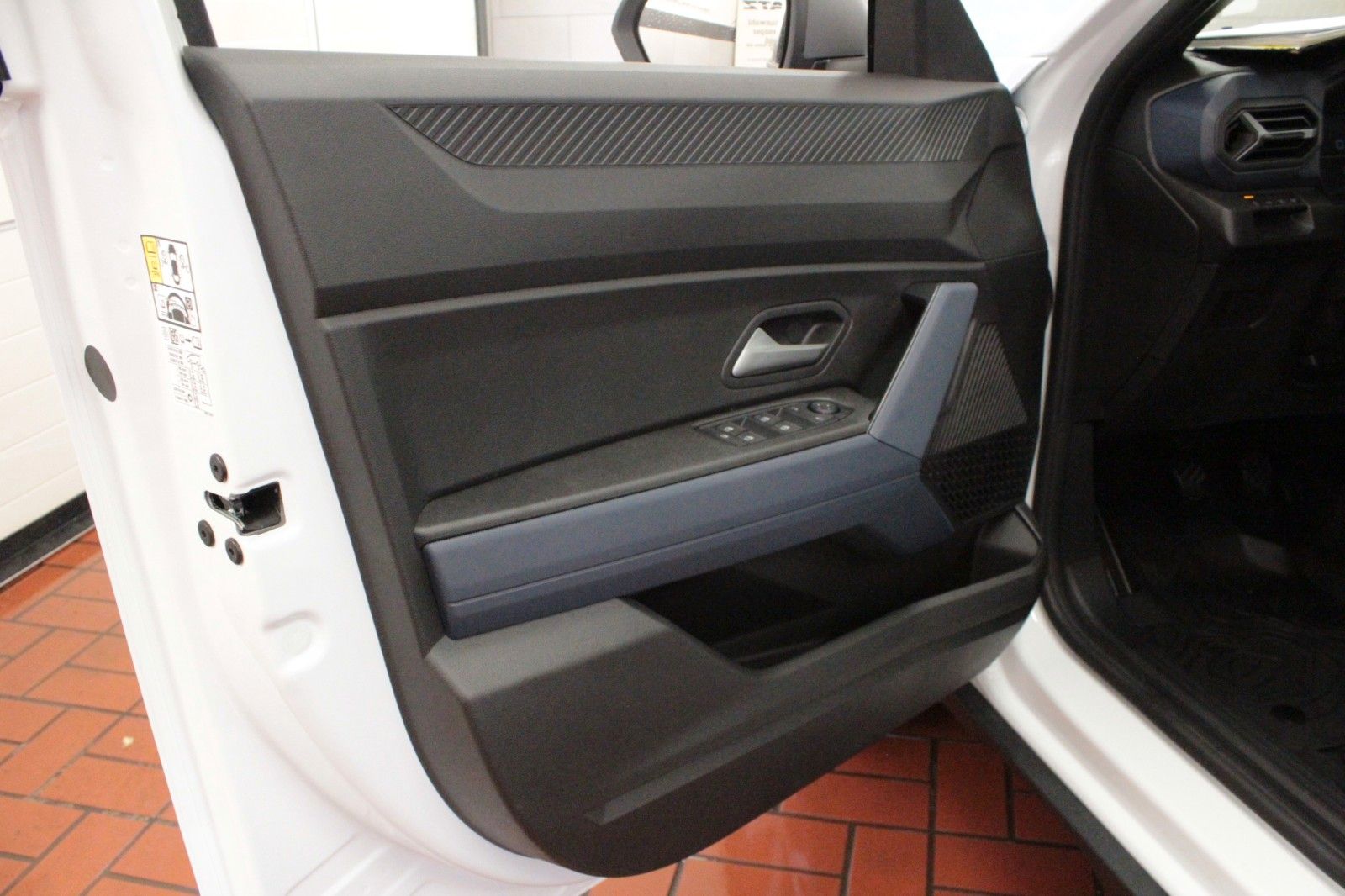 Fahrzeugabbildung Dacia Duster ECO-G 100 Expression*Winterpaket*