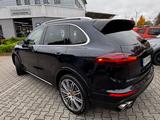 Porsche Cayenne S Diesel *LED*PANO*LUFT*AHK*21 Zoll*BOSE - Porsche Cayenne Gebrauchtwagen in Berlin
