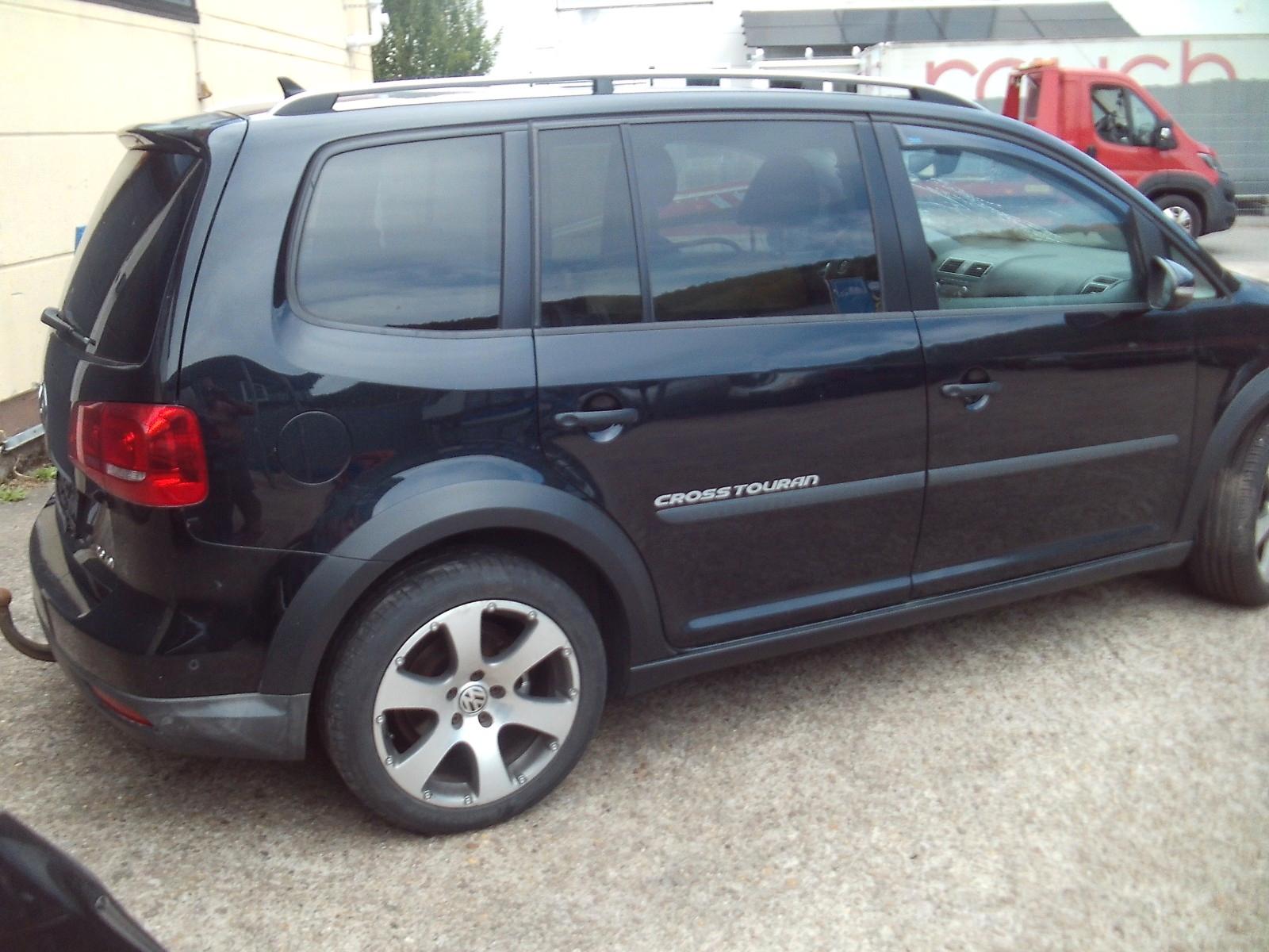 Volkswagen Touran Cross 2.0 TDi.Panorama