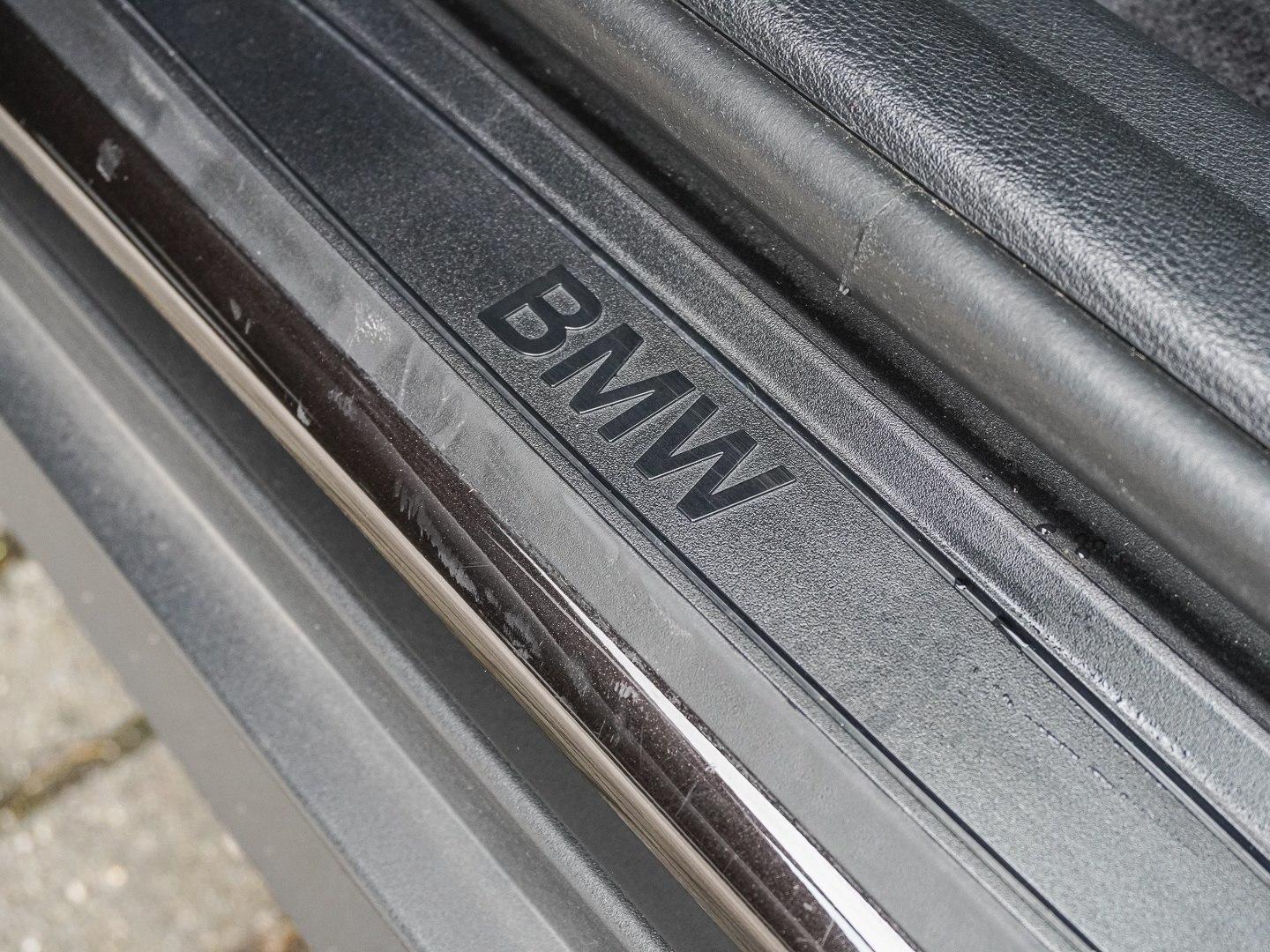 BMW X1 sDrive20i AHK RFK NAVI LED Sound Syst. DAB, миниатюра 16