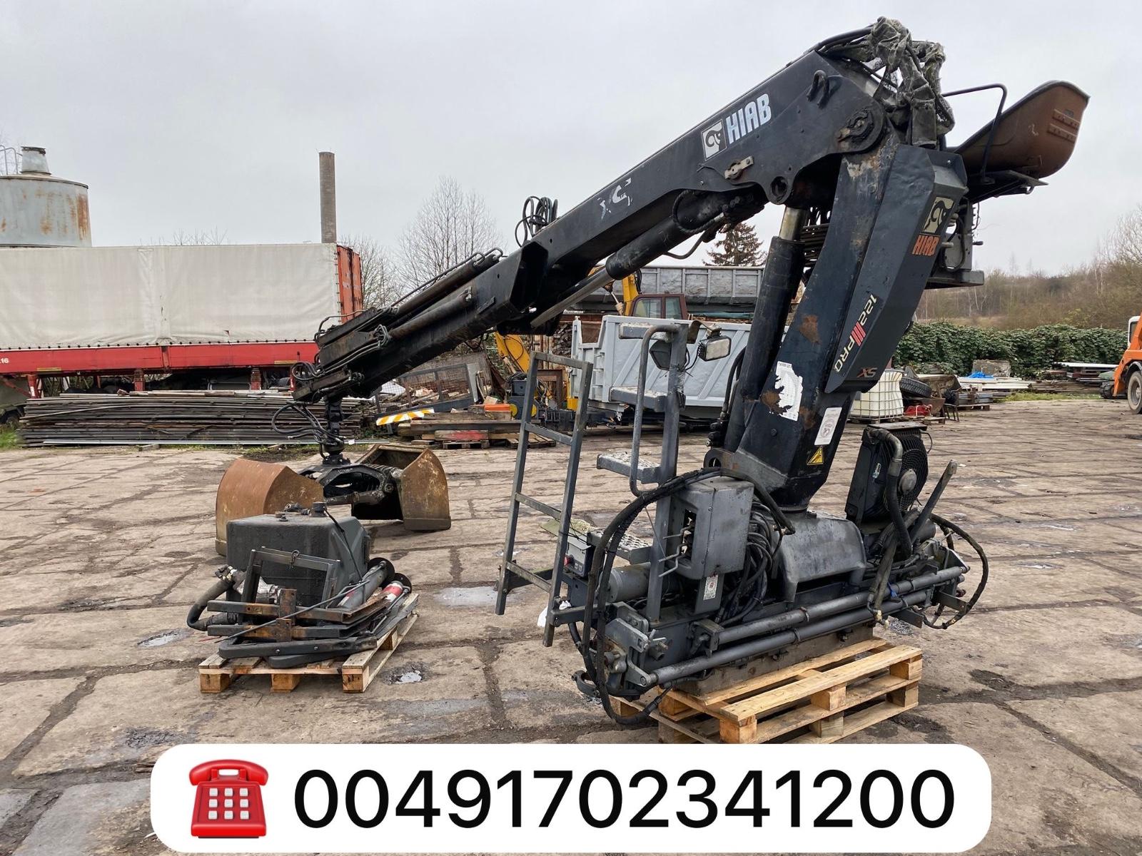 Iveco Z-Krane HIAB 122 D-3Pro+Greifer