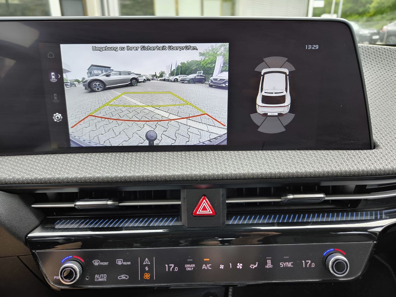 Fahrzeugabbildung Kia EV6 2WD WERKSGAR+NAVI+LED+SHZ+AHK+KAMERA+ACC+19"