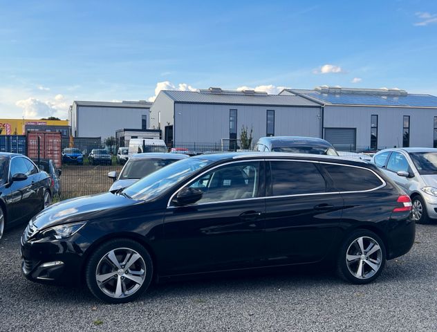 Peugeot 308 SW Allure Navi LED SHZ Pano