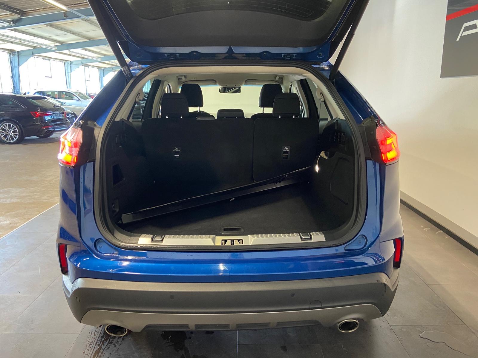 Ford Edge Titanium