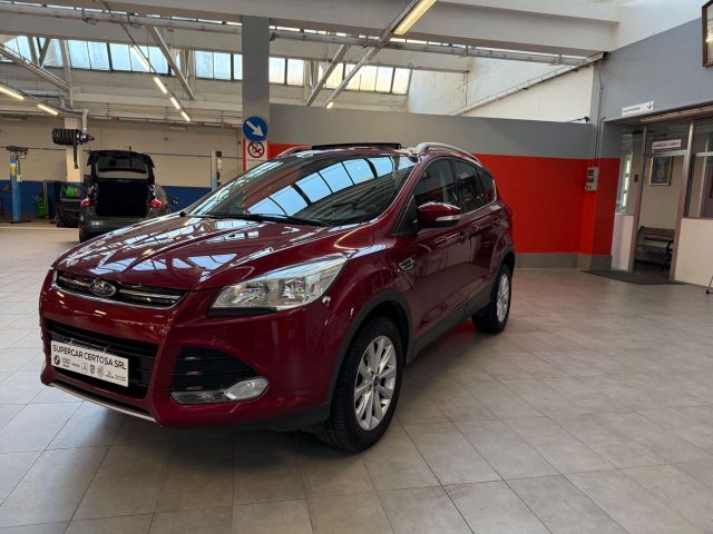 Ford Kuga 2.0 TDCI 150 CV S&S 4WD EURO 6 Titaniu