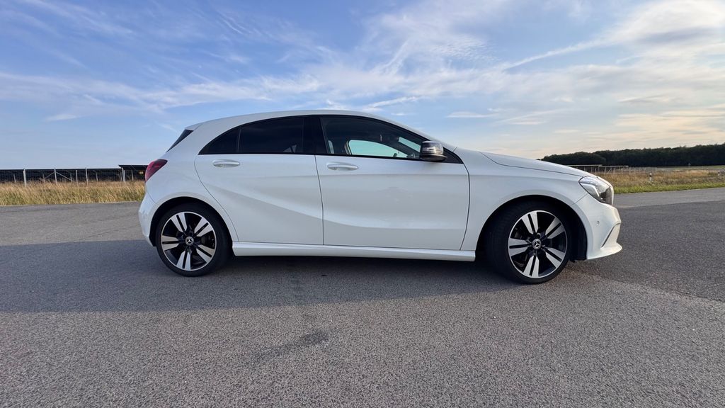 Image of Mercedes-Benz A 200
