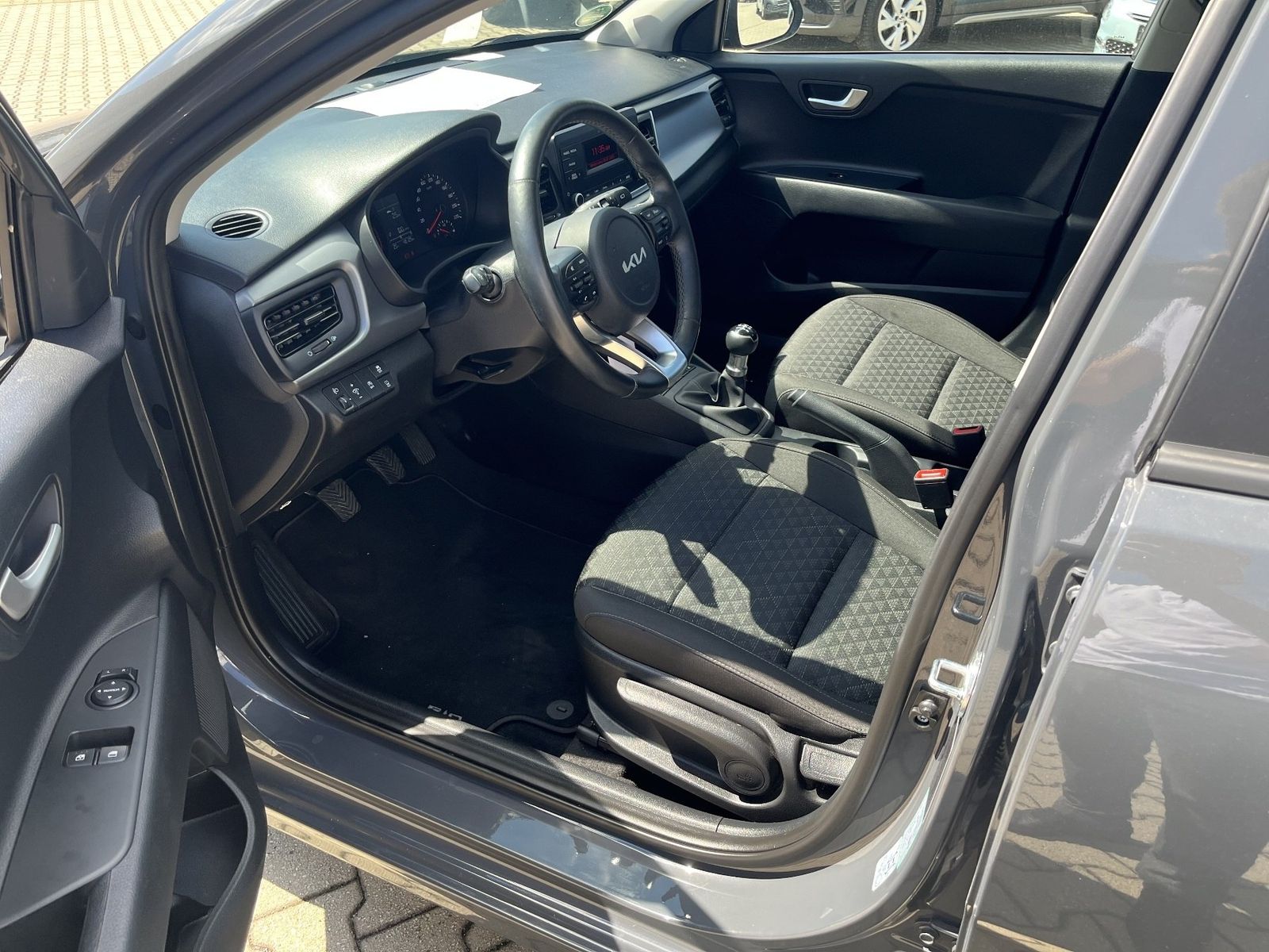 Kia Rio - Bild 9