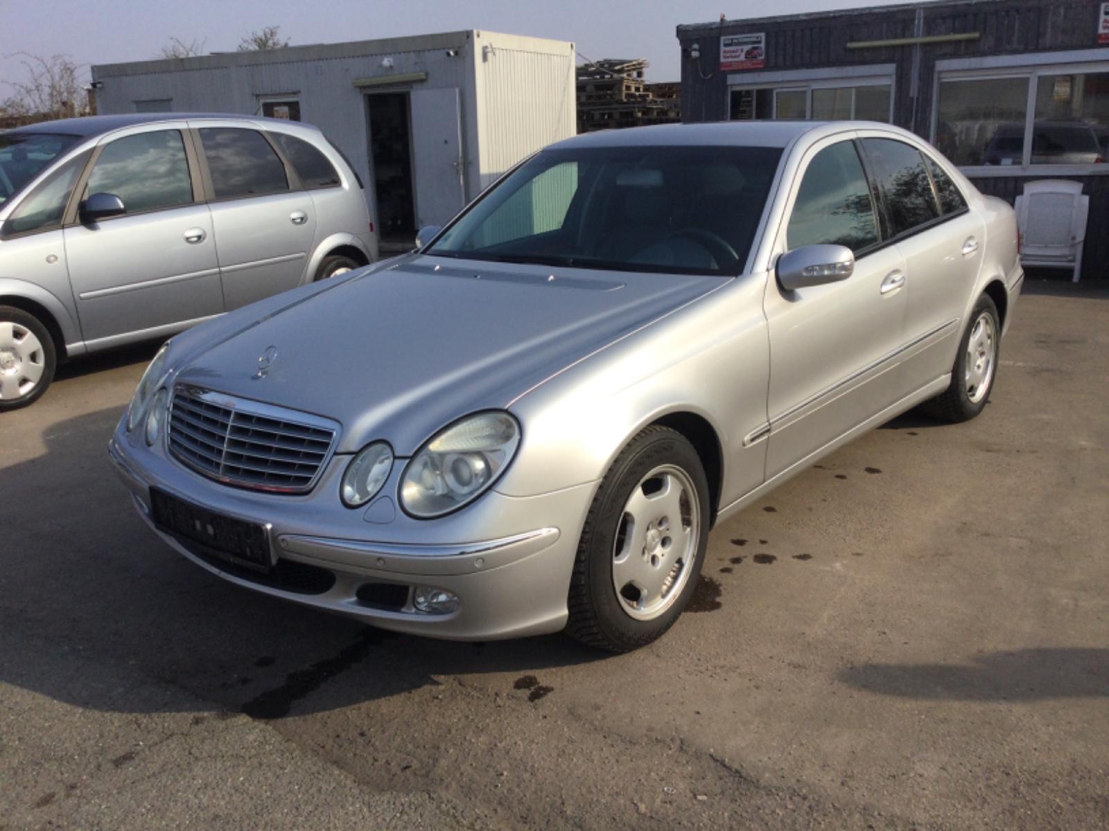 Mercedes-Benz E 200 E Limousine E 200 Kompressor